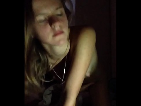 ❤️ E Meedchen masturbéiert a kummt ❤❌ Häre Porno op lb.xxxtun.ru ﹏